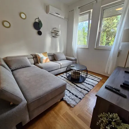 Urban Apartment